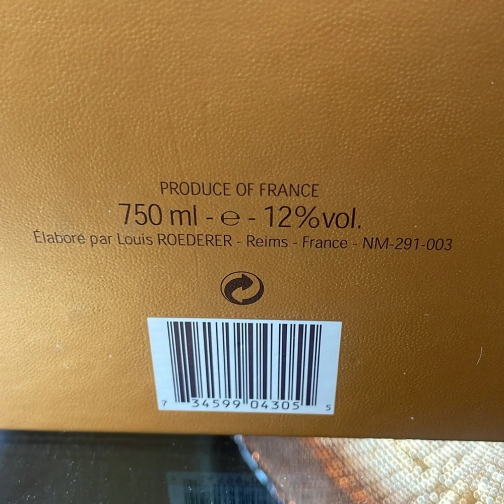 Cristal Empty Champagne Box - Gold